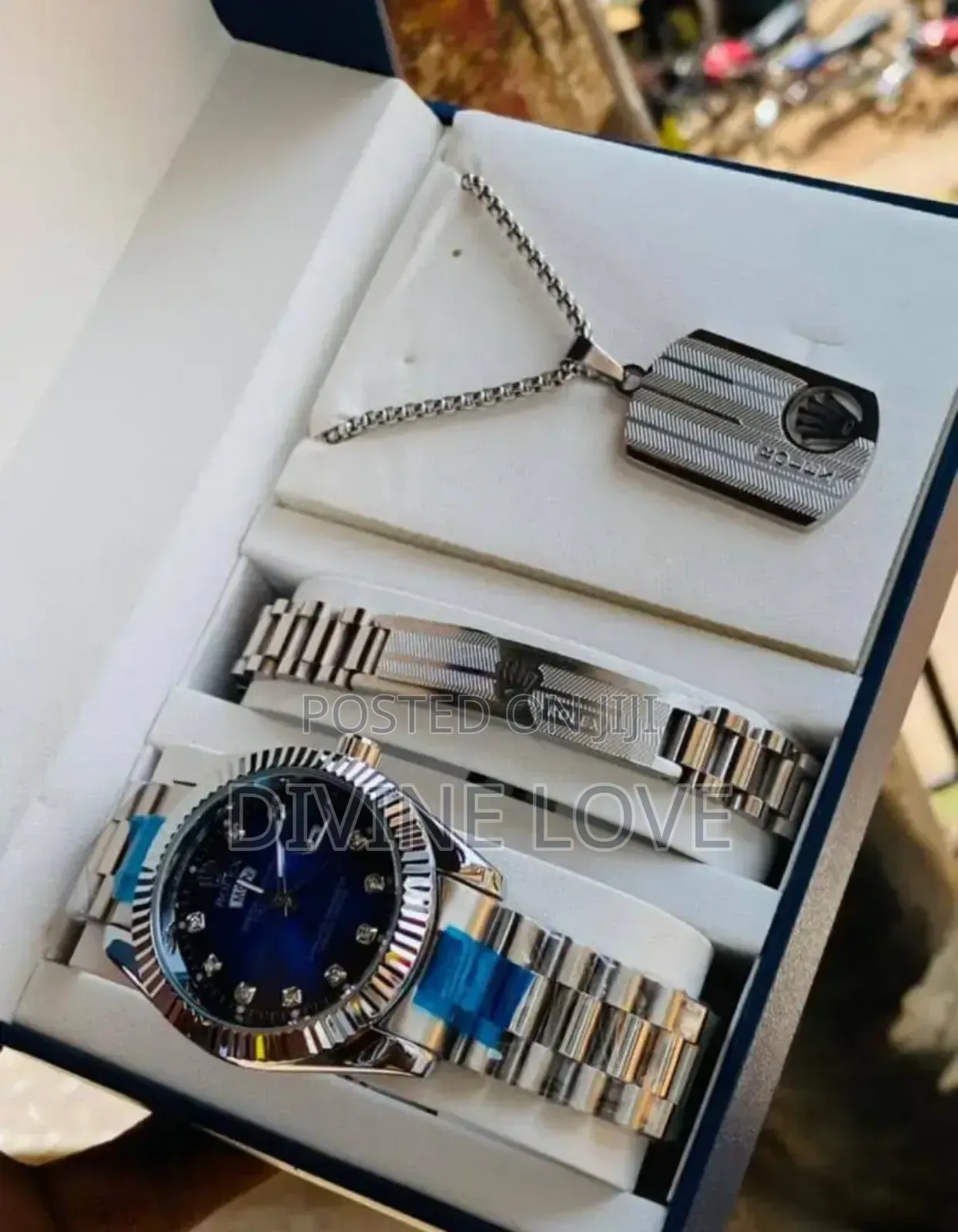 Rolex Watch With Bracelets