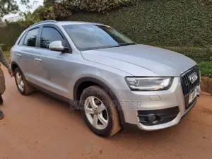 Audi Q3 2013 Silver