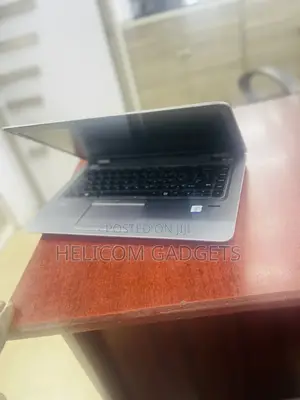 Laptop HP EliteBook 840 G3 8GB Intel Core I5 HDD+SSD 256GB