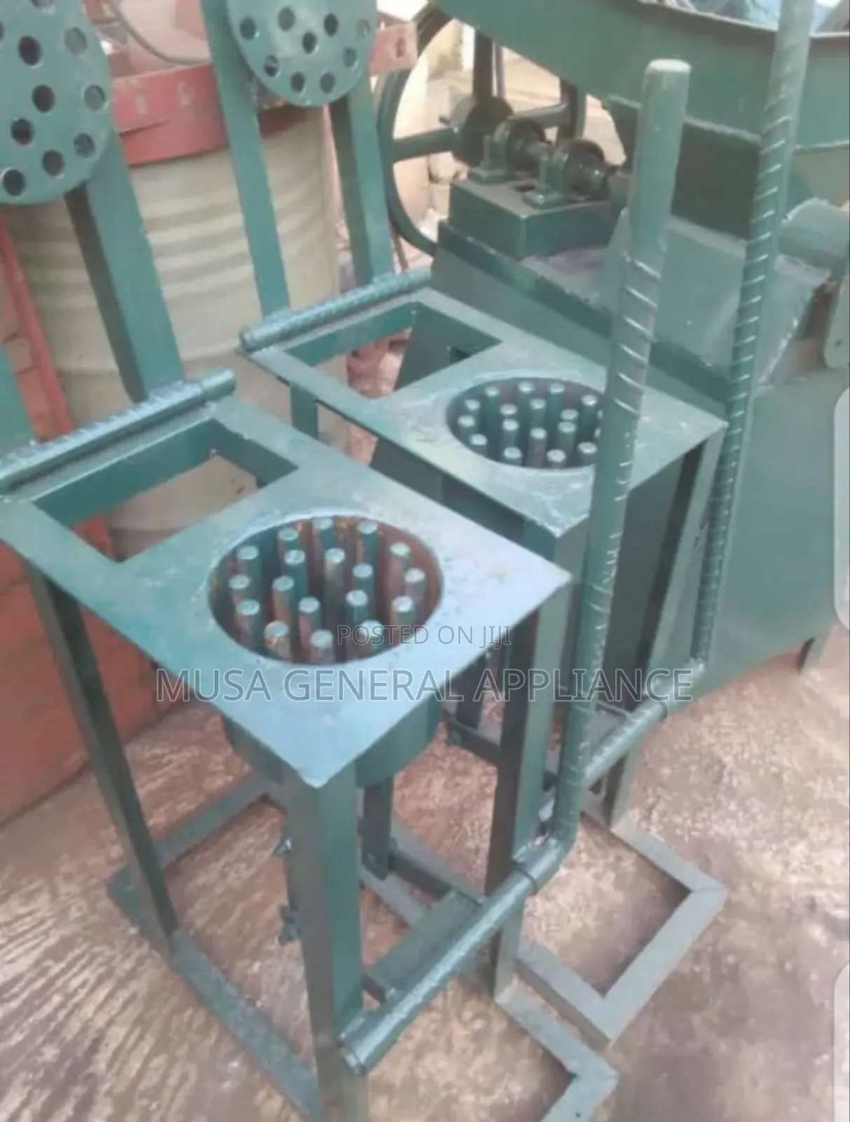 Honey Comb Briquette Machine