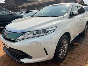 Toyota Harrier 2016 White