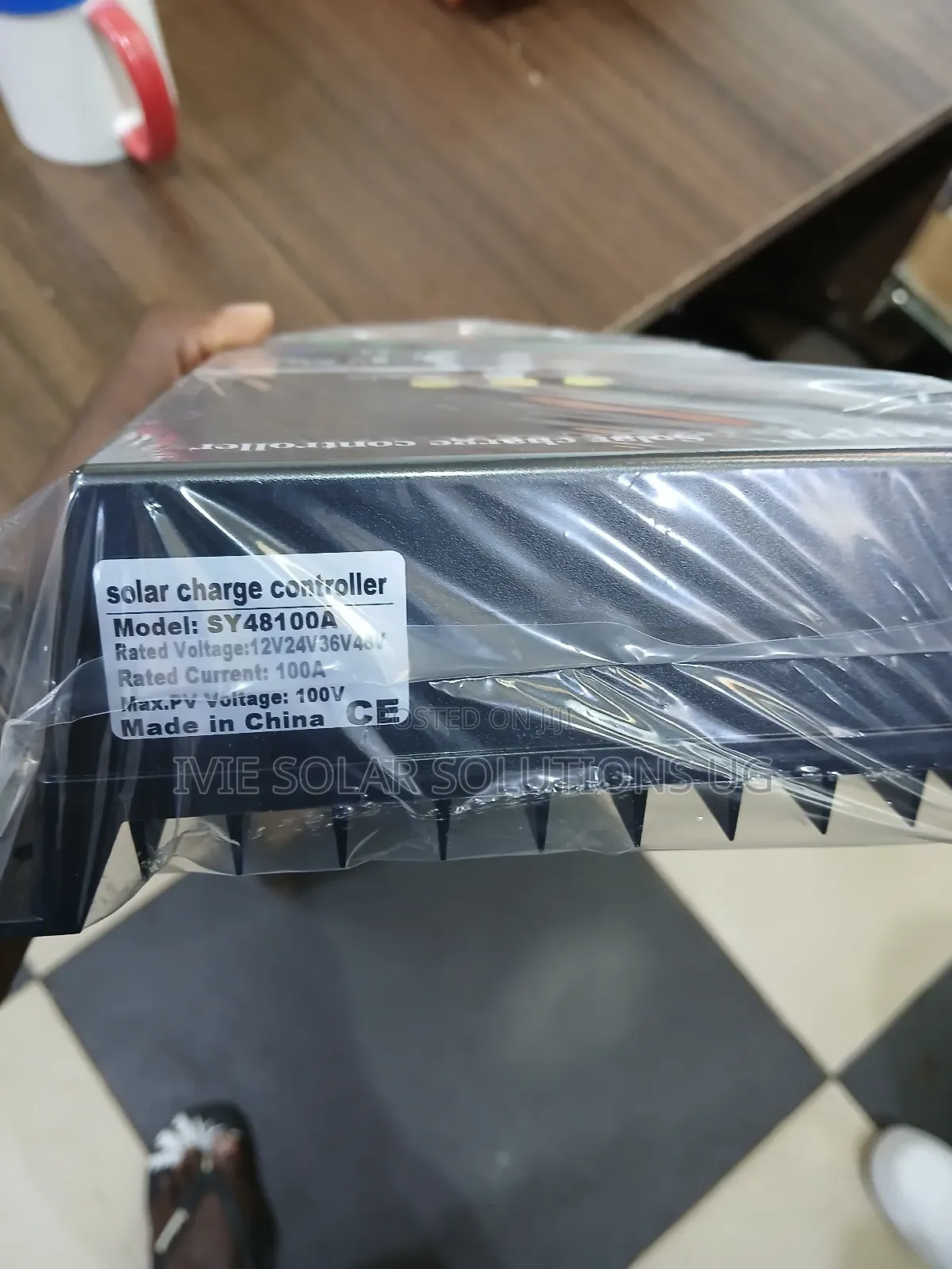 MPPT Solar Charge Controller 100a