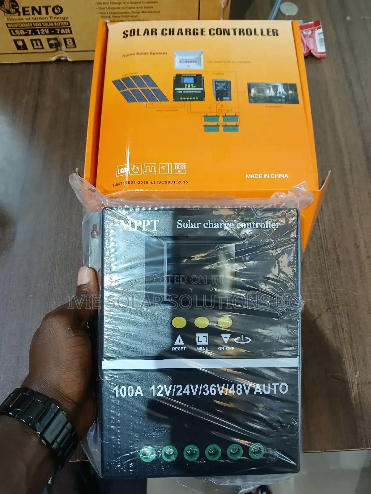 MPPT Solar Charge Controller 100a