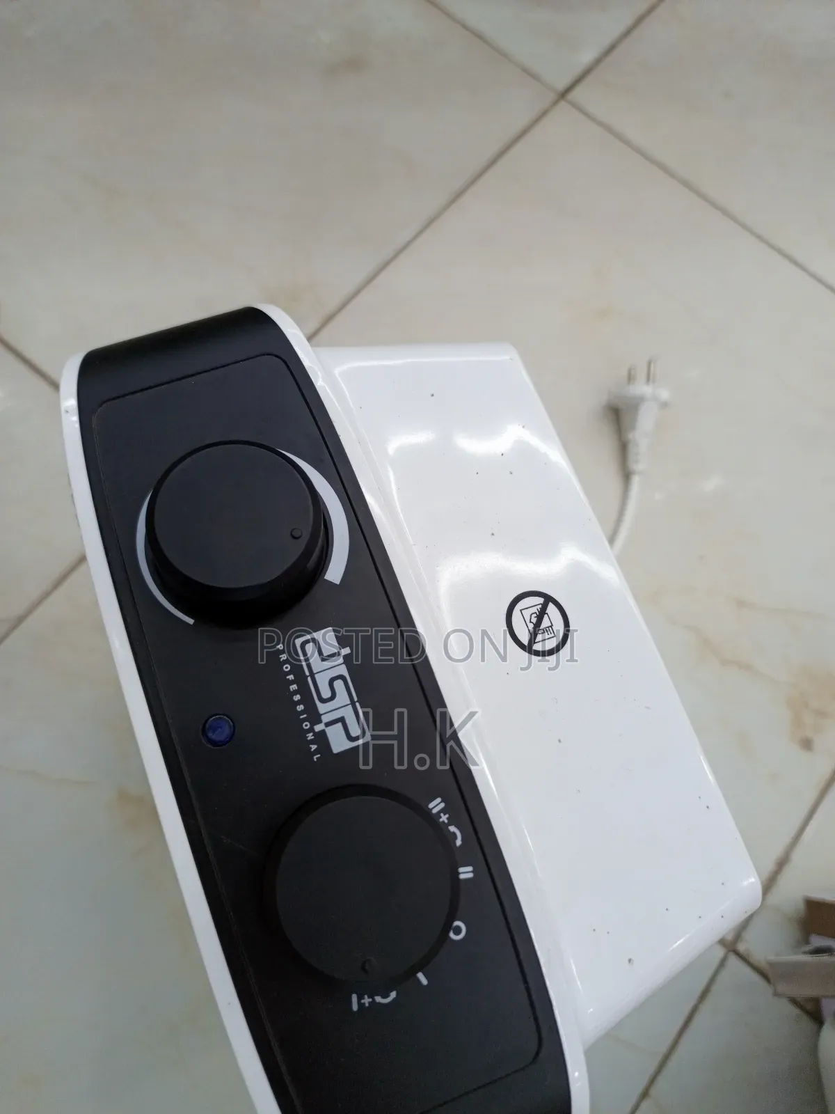 Heinner HCH-L1500WH Ceramic Fan Heater.