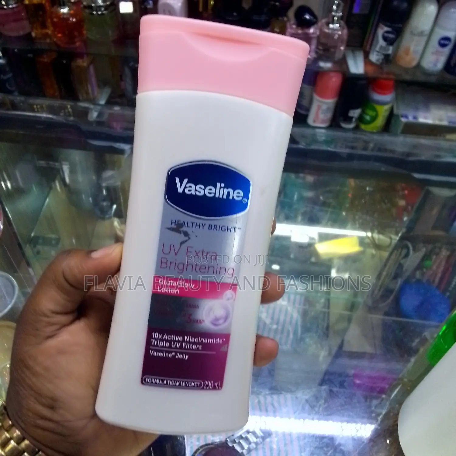Vaseline UV Brightening