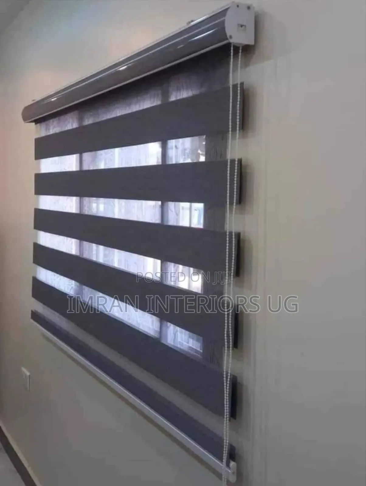 Nice Looking Grey Roller Window Blinds Per Square Meter.