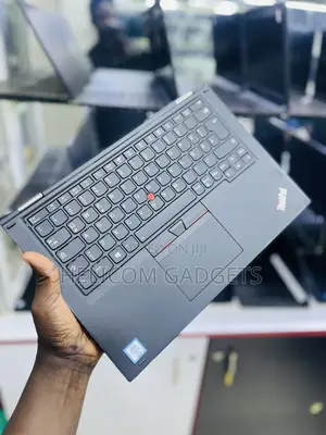 Laptop Lenovo ThinkPad X380 Yoga 8GB Intel Core I5 SSD 256GB