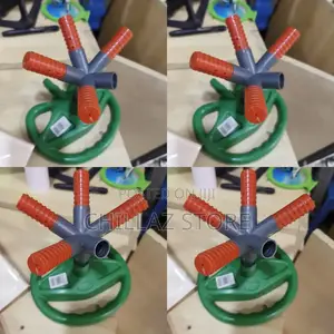 360 Degrees Plastic Water Garden Sprinkler.