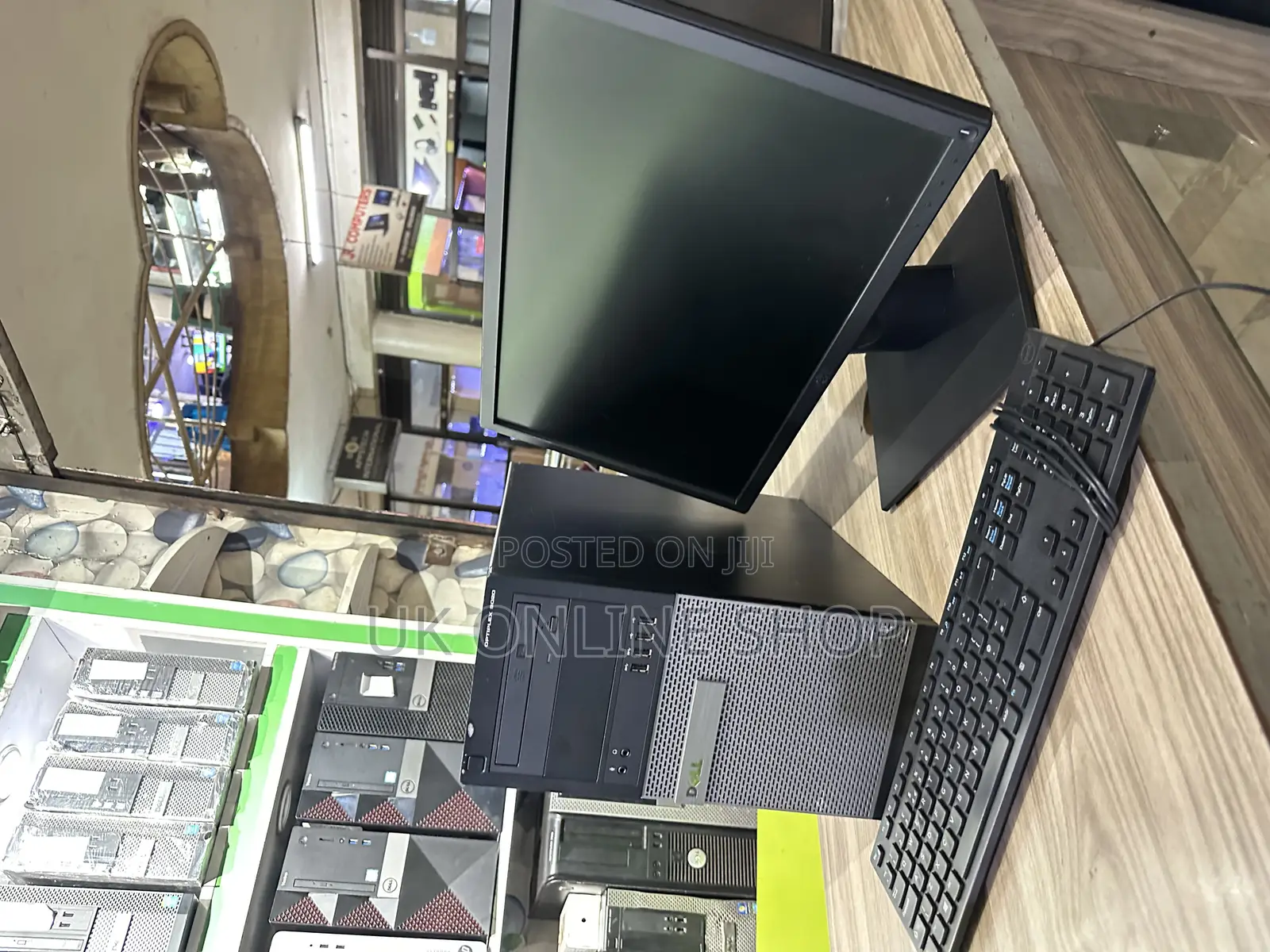 Desktop Computer Dell 4GB Intel Core I5 HDD 500GB