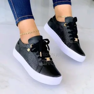 Proven Classic Sneakers