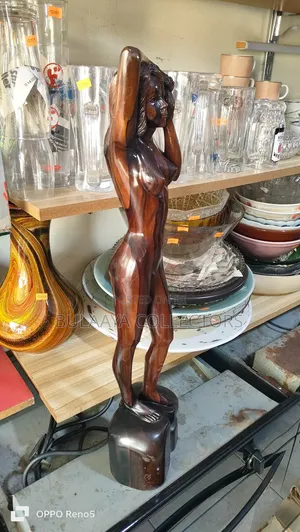 Japanese Wood Curving, Beautiful Lady