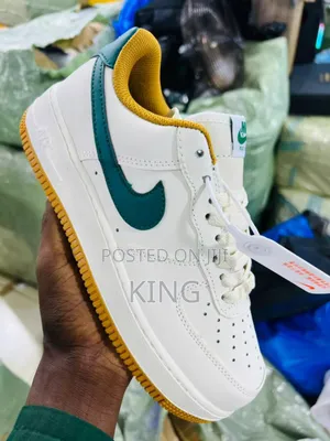 Grand Nike Original Sneakers