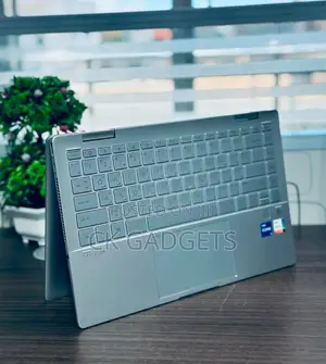 New Laptop HP Pavilion 13 X360 8GB Intel Core I7 SSD 512GB