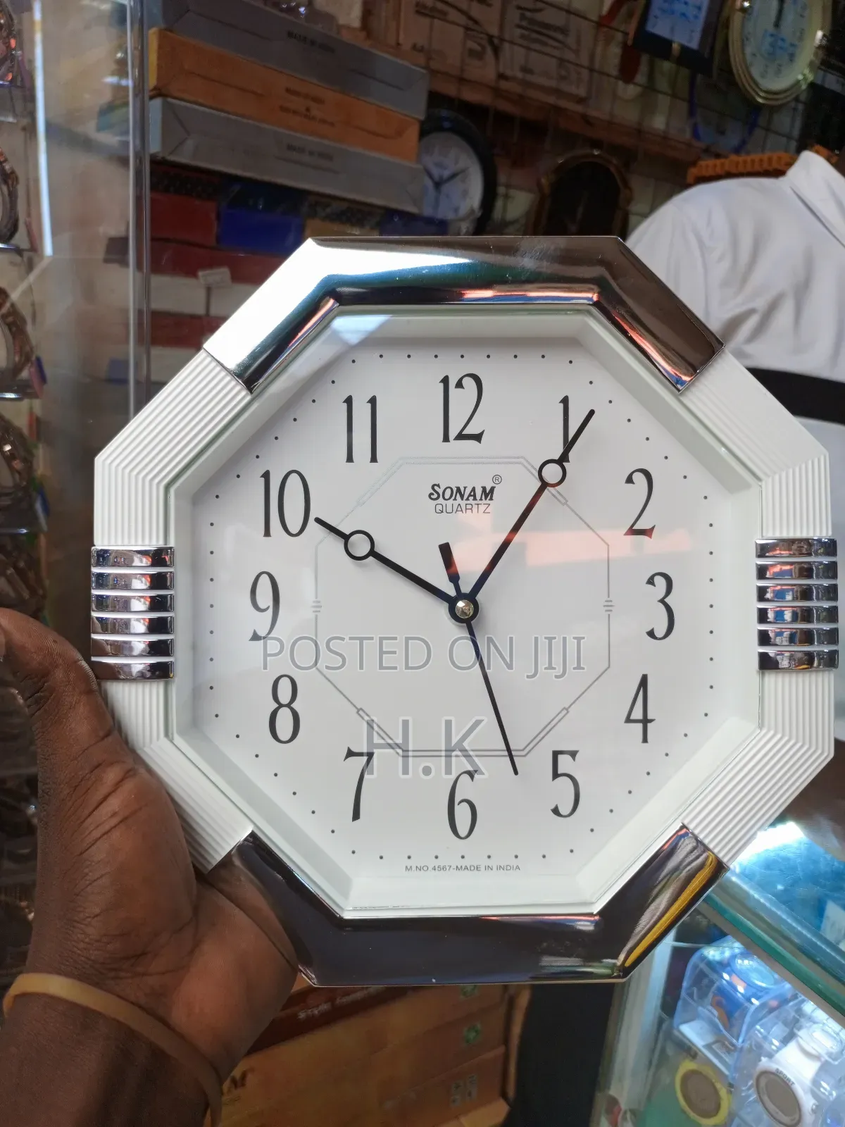 Sonam Quartz Analog Wall Clock 4567