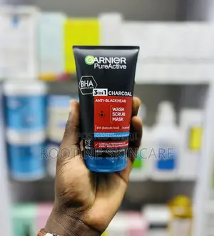 Garnier BHA + Salicylic Acid 3 in 1 Charcoal Blackhead Scrub