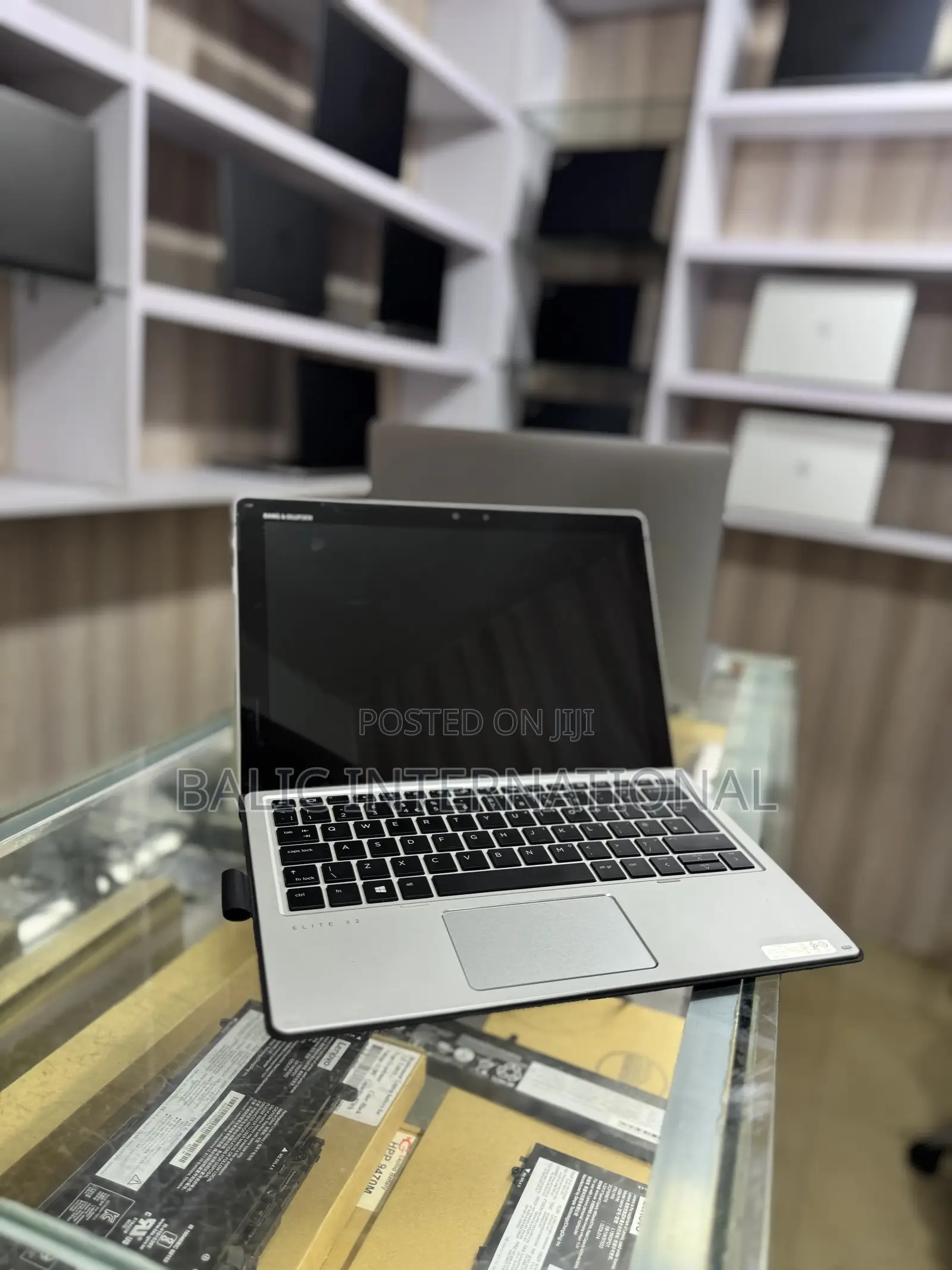 Laptop HP Elite X2 1012 G2 8GB Intel Core I7 SSD 256GB