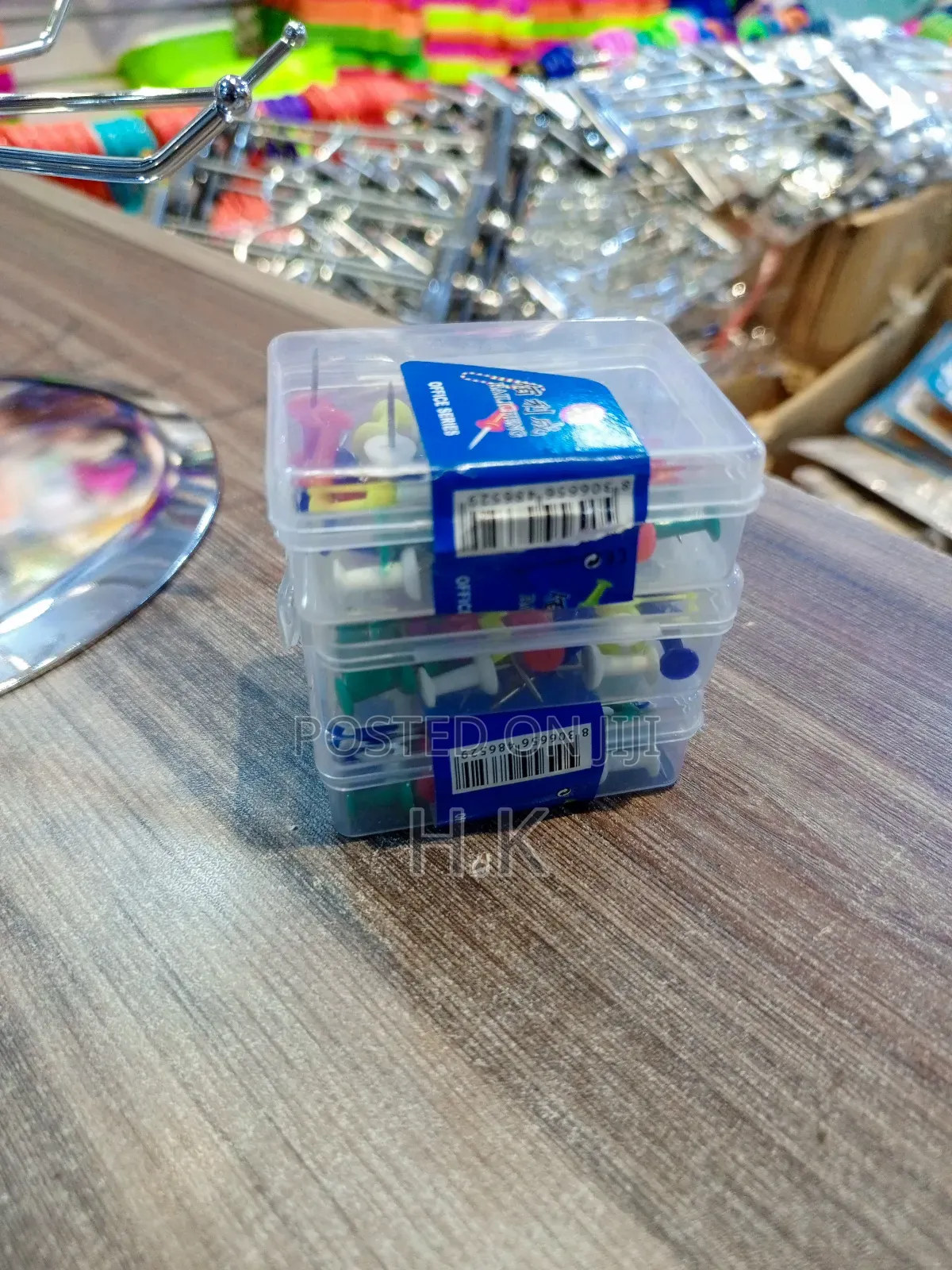 Push Pins. (35pcs)
