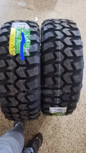It's 31/10 R15 in the Type of Kapsin a/T Vry Comfortable Typ