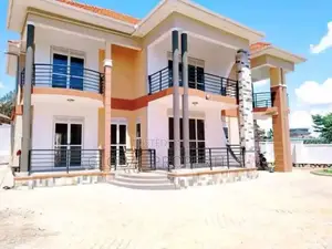 6bdrm Mansion in Najjera, Central Division for sale