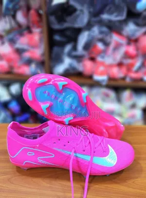Mercurial Vapor 16 Hot Pink Boots