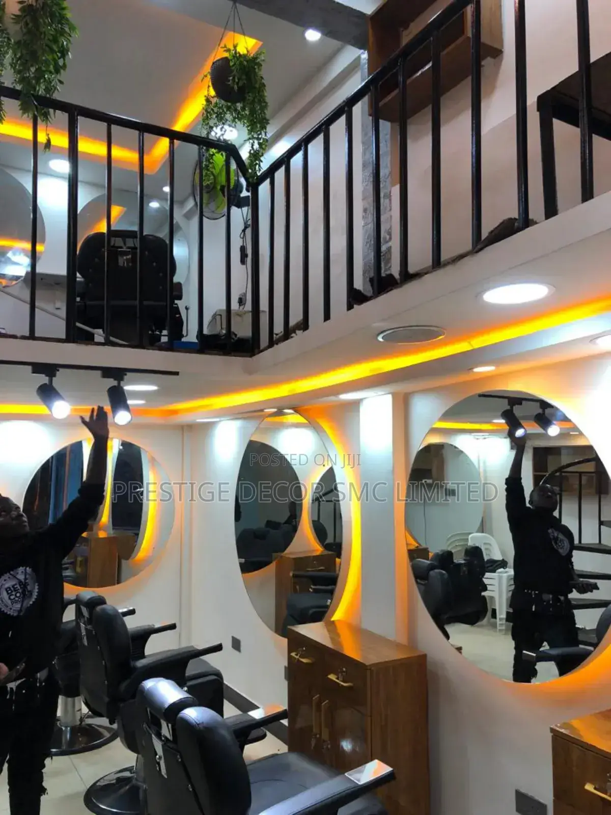Saloon Designer