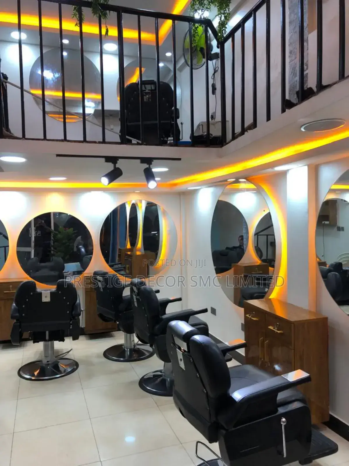 Saloon Designer