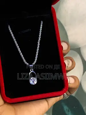 Silver Crystal Shine Necklace