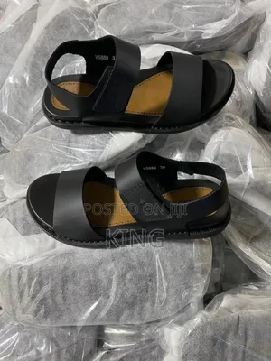 Elite Clarks Brown/Black Leather Sandals