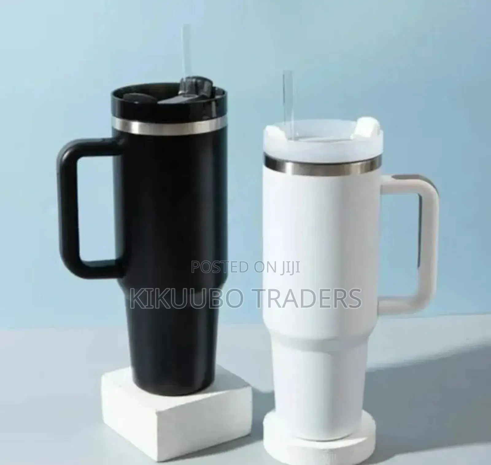Thermo Mug With Straw