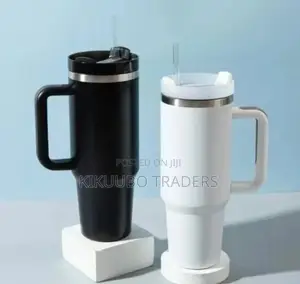 Thermo Mug With Straw