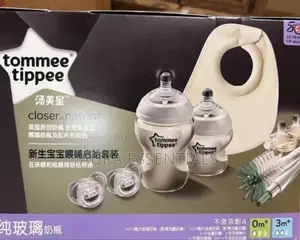 Tommee Tippee Formula Feeding Solution Bottle Set