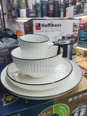 24 Pieces Dining Set (Each Piece 6 Times)