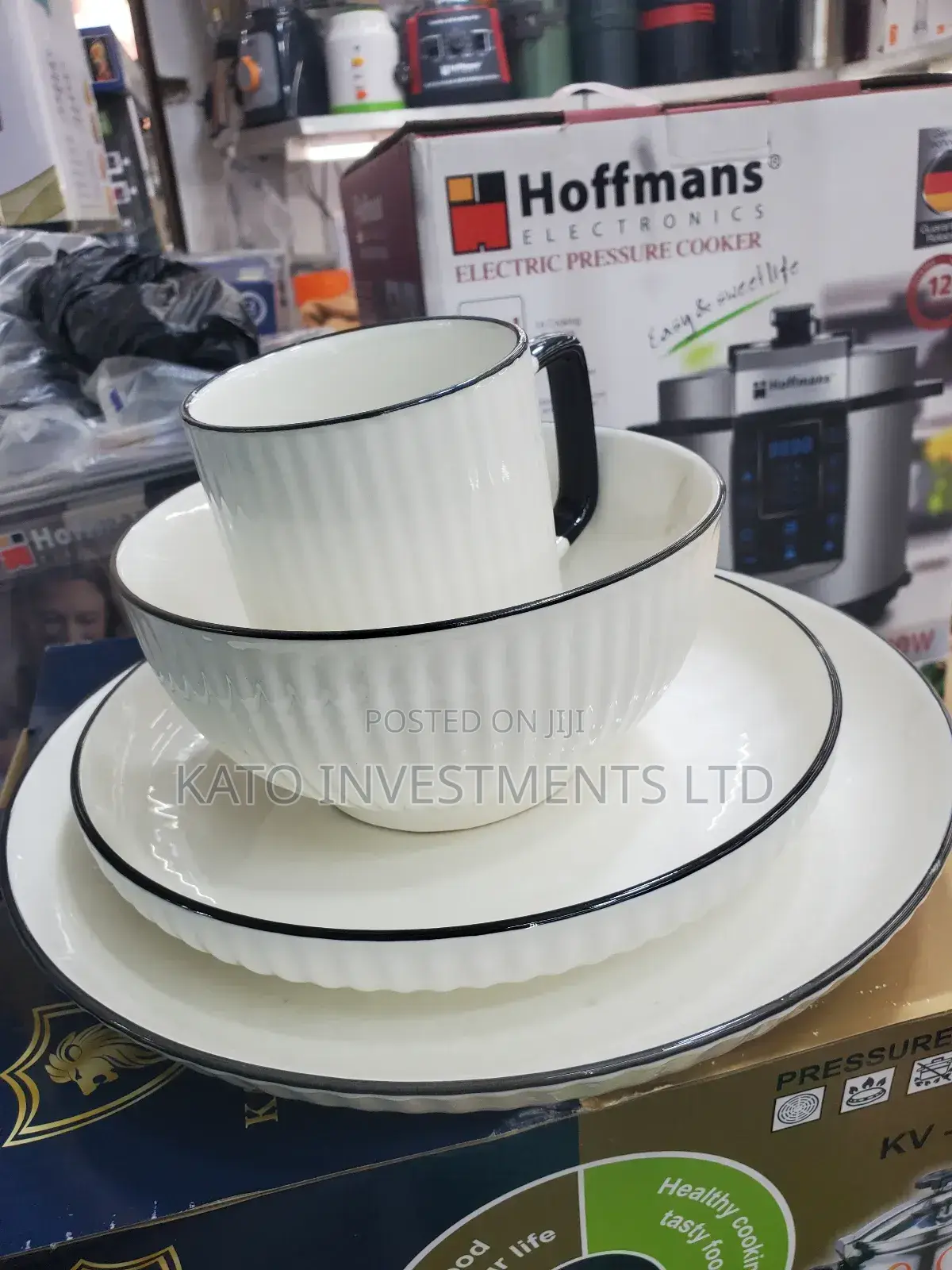 24 Pieces Dining Set (Each Piece 6 Times)