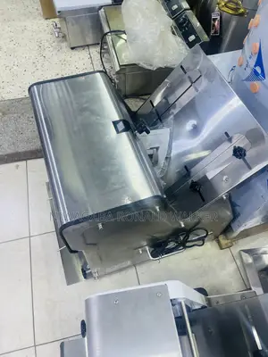 Electric Commercial Bread Slicer