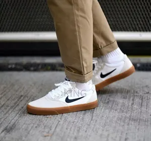 Real Men's Nike Chron SLR SB Sneakers