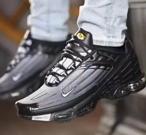 Nike Men's Air Max Plus 3