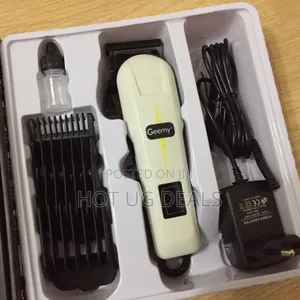 Geemy Rechargeable Shaving Machine With Battery Indicator