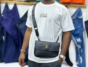 Simple Leather Cross Bag