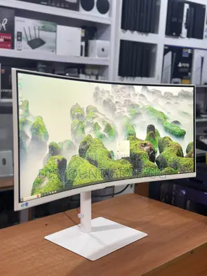 Samsung S6 Curved 34” Monitor