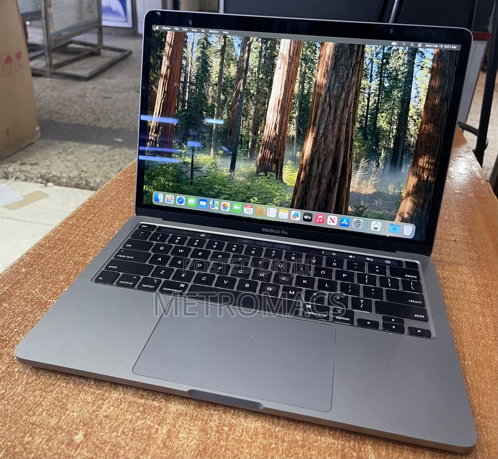 Laptop Apple MacBook Pro 2020 16GB Intel Core I5 SSD 512GB