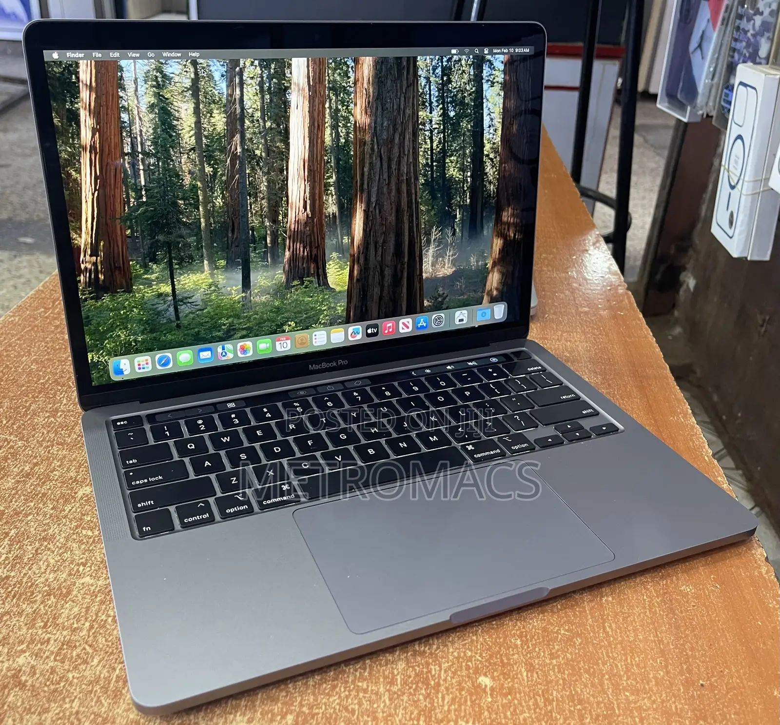 Laptop Apple MacBook Pro 2020 16GB Intel Core I5 SSD 512GB