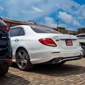 Mercedes-Benz E250 2015 White