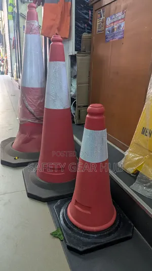 Traffic Cones (50cm)