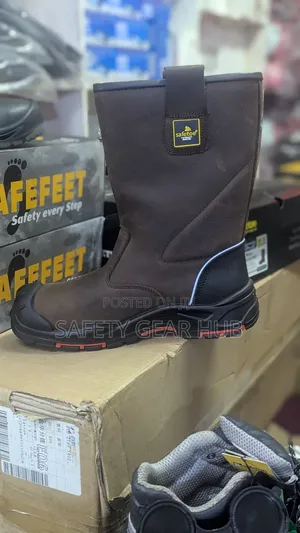 Safety Shoes (Rigger Boots)-safetoe