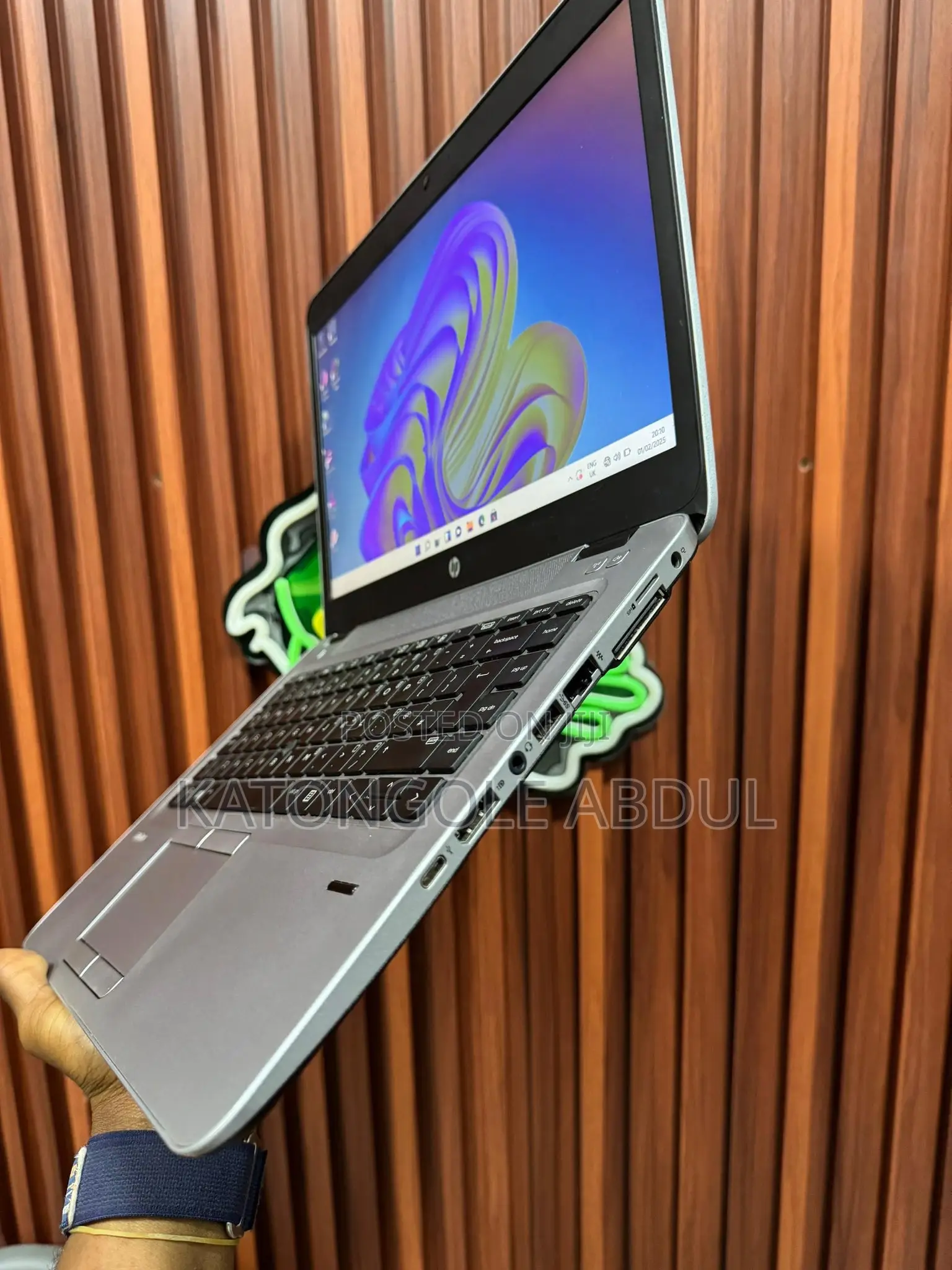 New Laptop HP EliteBook 840 8GB Intel Core I7 SSD 256GB