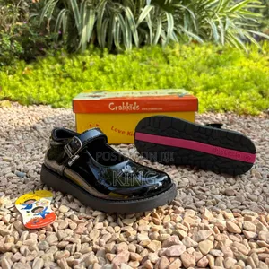 Factual Crabkids Girls School Shoes. Black