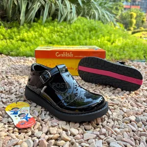 Right Crabkids Girls School Shoes. Black