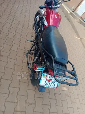 Hero Hunter 125 2024 Red