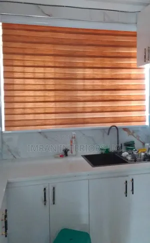 Kitchen Roller Window Blinds Good for Offices Available 6.