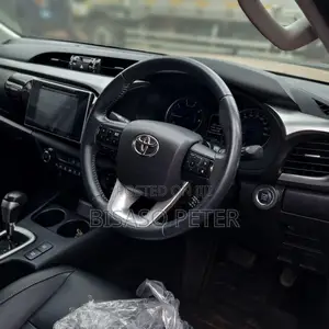 Toyota Hilux 2017 Silver